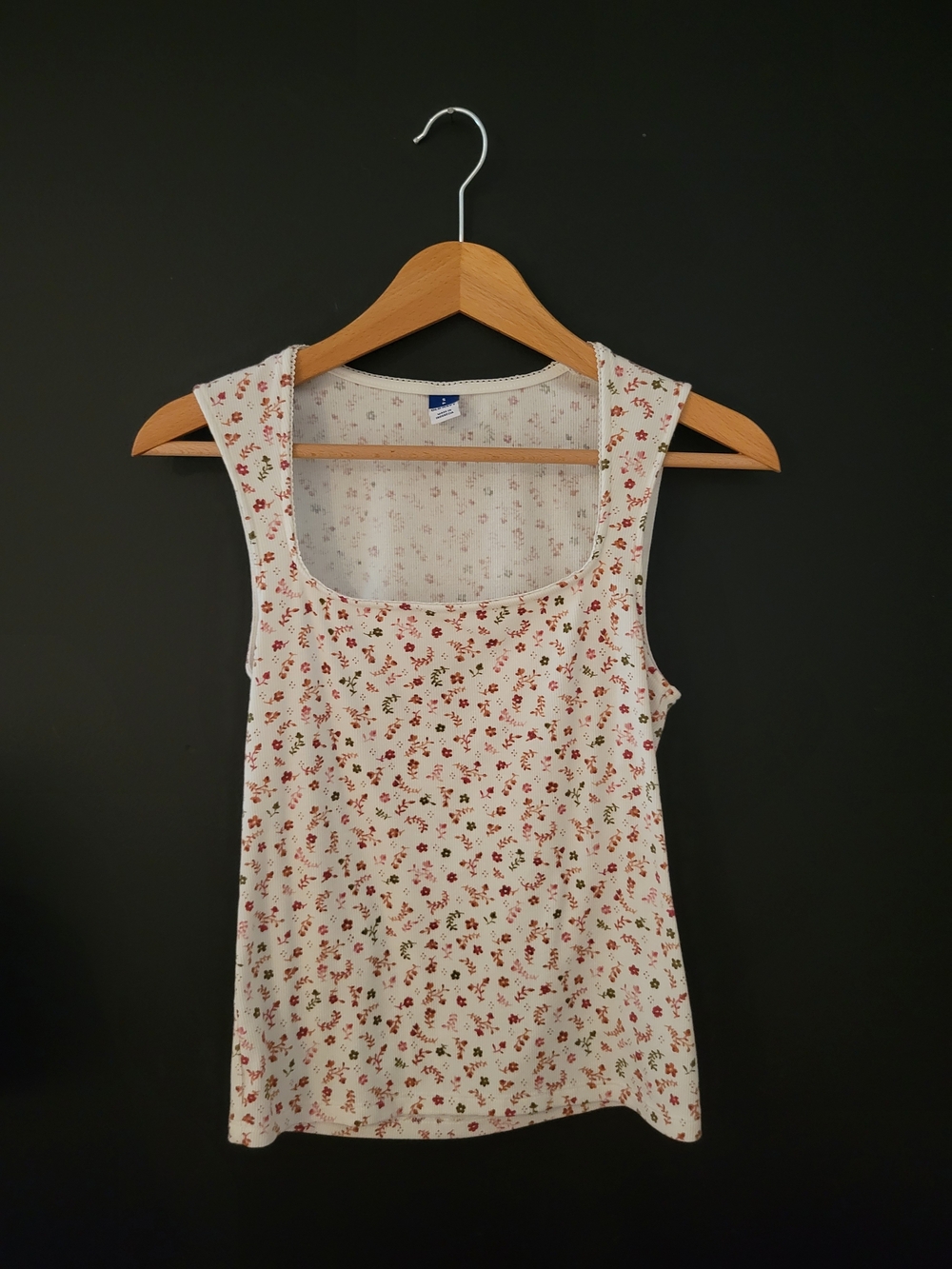 Old Navy White Tank Top with Red Floral Print
